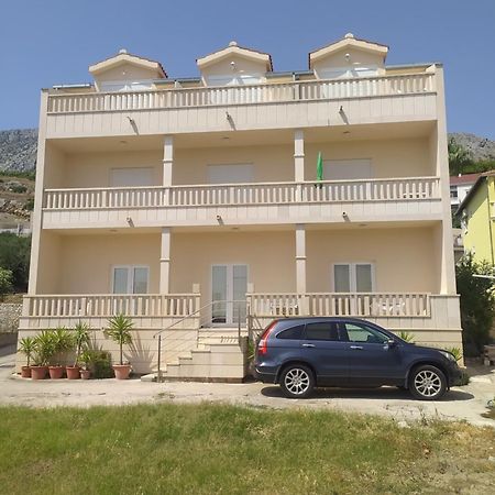 Apartments Ticinovic Omiš Exteriér fotografie