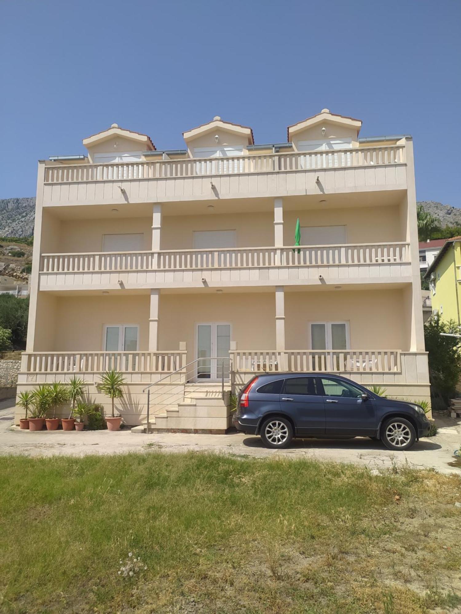 Apartments Ticinovic Omiš Exteriér fotografie