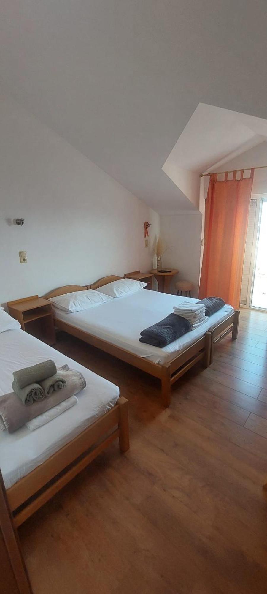Apartments Ticinovic Omiš Exteriér fotografie