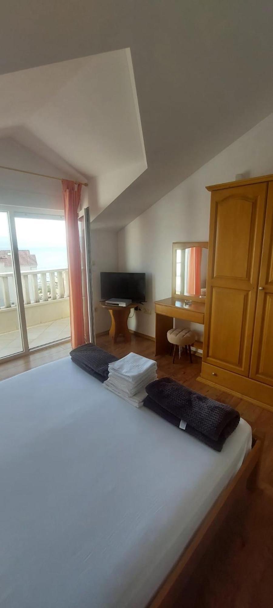 Apartments Ticinovic Omiš Exteriér fotografie